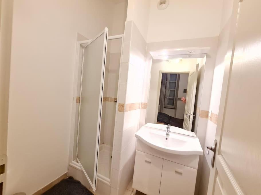 Appartement 4 Voyageurs Avec Terrasse - Wifi Каркасон Екстериор снимка