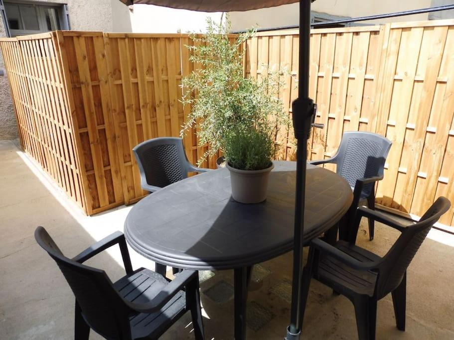 Appartement 4 Voyageurs Avec Terrasse - Wifi Каркасон Екстериор снимка